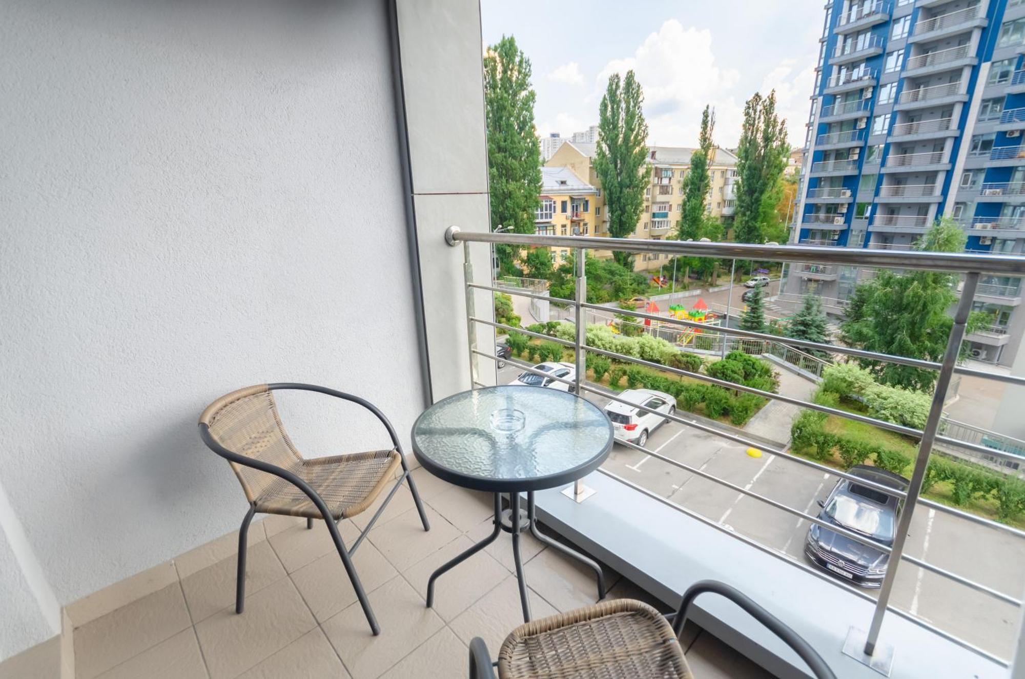Petrovdom Apartments 3-143 In Rc Central Park, 7 John Mccain Street Kyiv Exterior photo